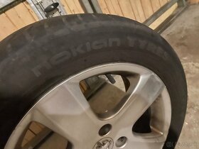 205/55 R16 zimne gumy+hlinikove disky Peugeot 4x108 - 6