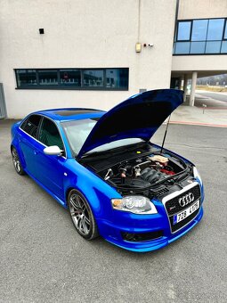 Audi RS4 B7 4.2 V8 manual - 6