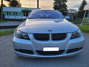 BMW E90 330i - 6