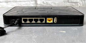 Predám GIGAbit router - 6