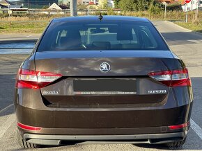 Škoda superb 1.6 TDI 2017 - 6