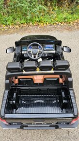 Elektrické autíčko Ford Ranger 4x4 - 6