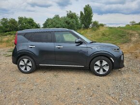 Kia Soul EV 64kWh Platinum v Záruke Harman/Kardon, Virtual - 6