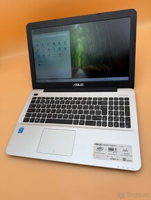 Notebook 15,6" Asus. Intel i5-5200U 2x2.20GHz.8gb ram.500SSD - 6