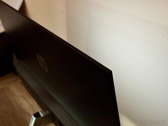 HP M27F - 27” - 6