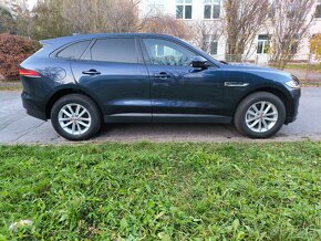 Jaguar F-Pace 2.0D I4 180k Prestige AWD A/T - 6