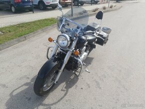 Kawasaki Vulcan VN 900 - 6