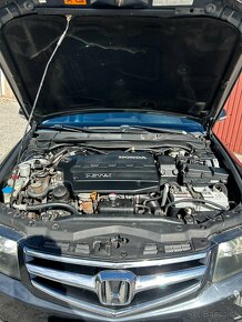 Honda Accord 2.2 iCTDI - 6