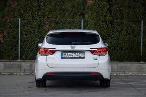 Hyundai i40 CW 1.7 CRDI 100kW A/T - 6