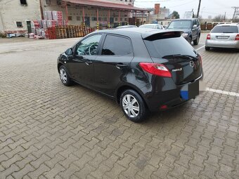 Predám Mazda 2 , 1.3 benzín - 6