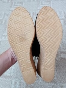 Dámske kožené sandále veľ. 38 - 6