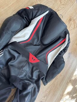 Dainese Assen jednodielna kozena kombineza EU 50 - 6