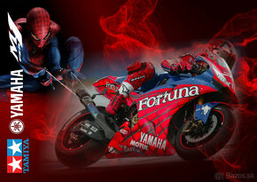 YAMAHA YZR M1 SPANIS No1 M.Melandri/C.Checa 1:12 stavebnica - 6