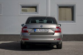 Škoda Octavia 1.6 TDI Green Line Ambition - 6