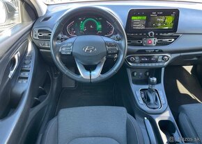 Hyundai i30 AT MHEV 117 kWt - 6