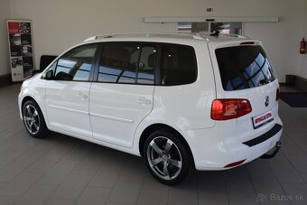 Volkswagen Touran 2,0 TDI, Highline,DSG,navigace - 6