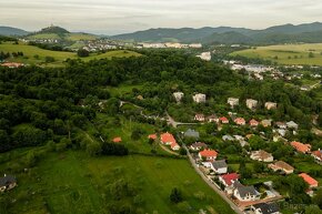 Ponúkame Vám exkluzívne na predaj tri pozemky o celkovej roz - 6