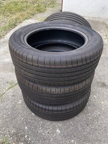 Nové letné pneu Goodyear 215/60 R17 - 6