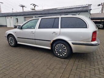 Predám Škoda Octavia Combi 1.9 TDI 81 KW ELEGANCE - 6