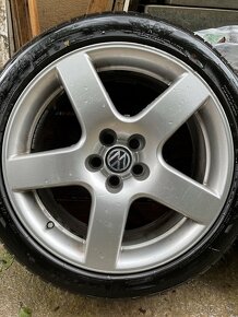 Alu kolesá VW EVOLO 5x100 R17 na letných gumách - 6