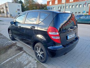 Mercedes A150 1.5 benzin 70kw Nová STK a EK 132500km - 6