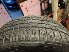 Predám zimné pneumatiky Nokian 215/55R17 98V XL - 6