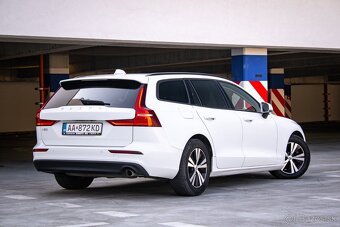 Volvo V60 D3 Momentum A/T - 6