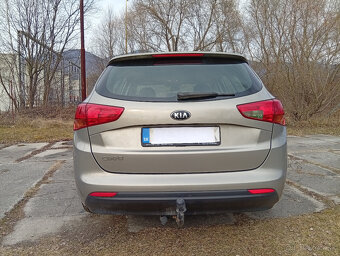 KIA Ceed SW 1,4 benzín - 6