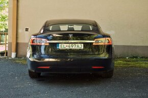 Tesla Model S S75D - 6