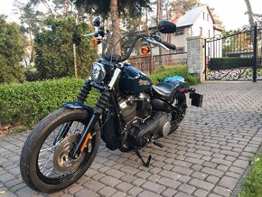 Harley Davidson Softail Street Bob - 6