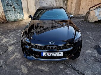 Kia Stinger 3,3l odpočet DPH 272kw (370PS) r.v. 2017, 4x4 - 6