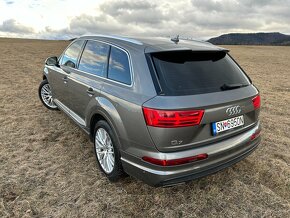 Audi Q7 3.0 TDI 200 kW/272 k výbava S-line Quattro - 7 miest - 6