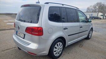 VOLKSWAGEN TOURAN 1.6 TDI - 6