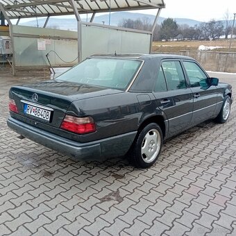 Mercedes-Benz w124 250d 83kw - 6