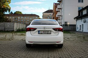 Toyota Avensis 2.0 D-4D S&S Executive - 6