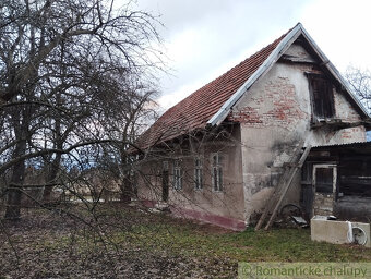 Starý dom na rovinatom pozemku v obci Krpeľany (bez pozemk - 6