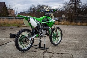 Kawasaki KX 125 - 6