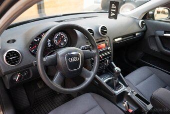 Audi A3 Sportback 1.6 Attraction - 6