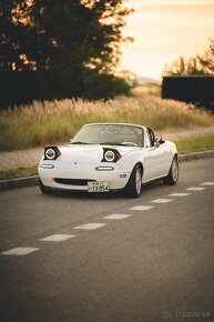 Mazda Miata MX-5 NA 1990 (hardtop + kopec dielov) - 6