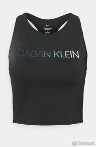 Nový top s crop top mikinou 2v1 Calvin Klein 100% originál - 6