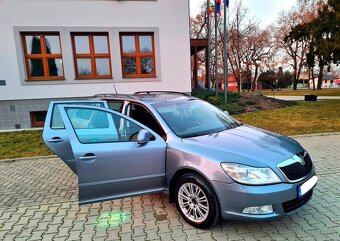 Škoda Octavia II COMBI FACELIFT 2,0TDI CR 103KW 2013 - 6