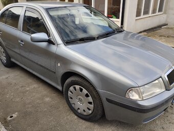 Predám Škoda Octavia 1,6 benzín 75 kW - 6