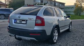 Škoda Octavia Scout 4x4 2.0 Tdi CR 2012 - 6