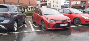 Toyota corolla 1.8 hybrid - 6