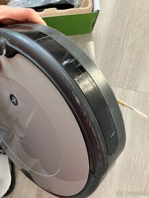 iRobot Roomba 698 - 6