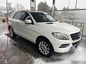 Mercedes Benz ML 350 BLUETEC - 6