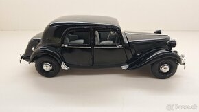 1:18 CITROEN 15CV Č - 6