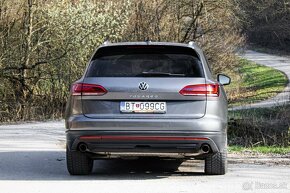 Volkswagen Touareg 3.0 V6 TDI SCR Elegance 4Motion Tiptronic - 6