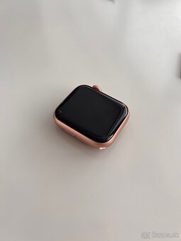 Apple Watch SE 1. generácia - 6