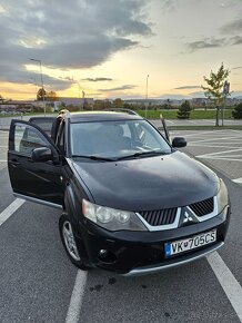 Mitsubishi Outlander 4x4 - 6